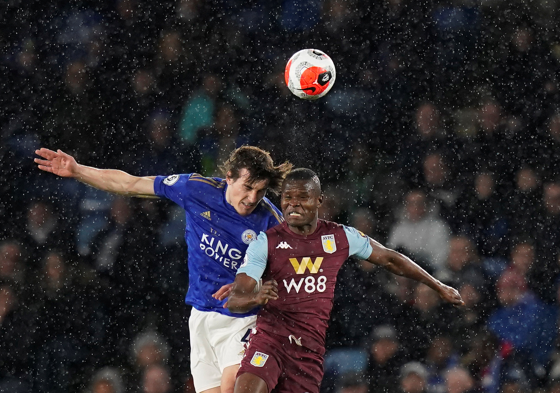 超赛场脱颖 超赛场脱颖